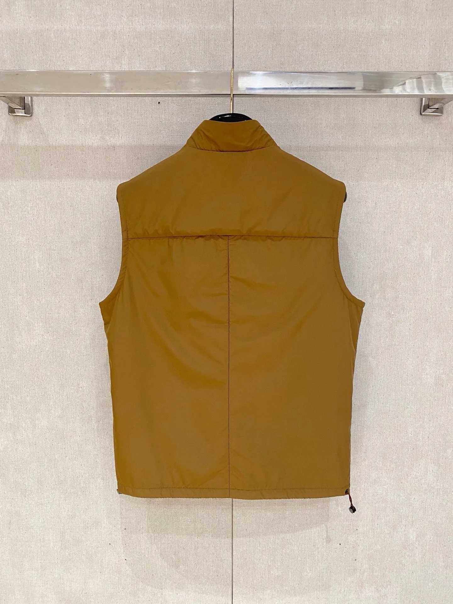 Zegna ： ， ， ， 、 ， ； ，Breathable ， ， 。 ： logo， ； ， ， ； ， ， ； ， ， 。 ： ， ， ； ， ， T 、 、 ； ， ； ， ， 。 ： 、 、 ， ， Versatile 。 ：Cream White、 、 、Navy Blue 、Black Sizes：M-4XL